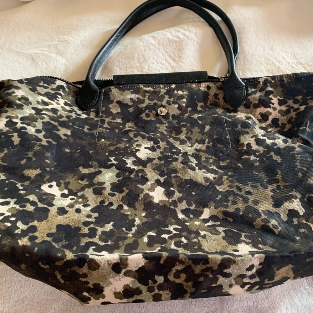 Longchamp - Picture 2 of 2